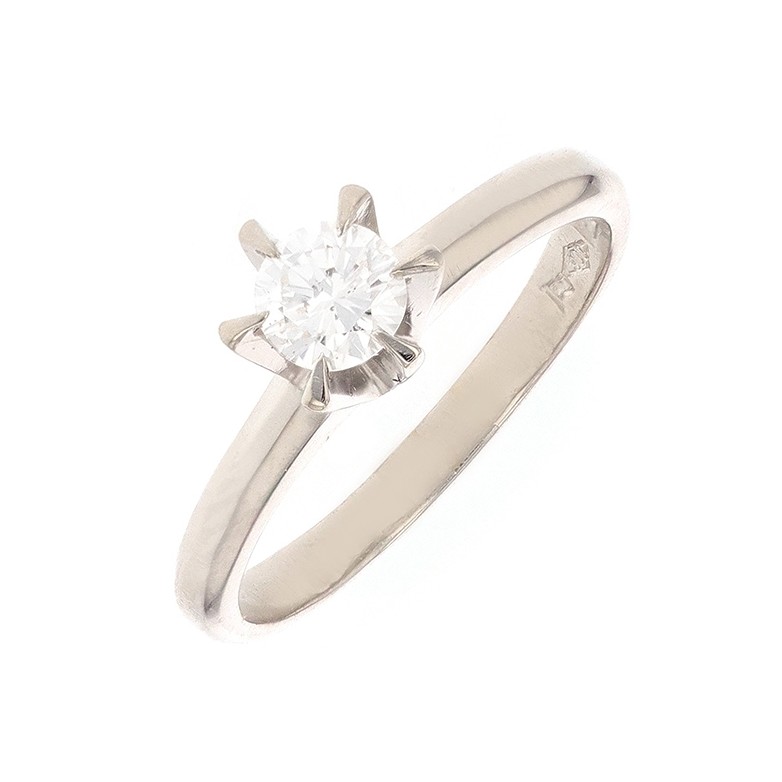 Solitaire diamant 0.33 carat platine 3.65g Bon état -  reconditionné disponible sur Gemme Les Bijoux